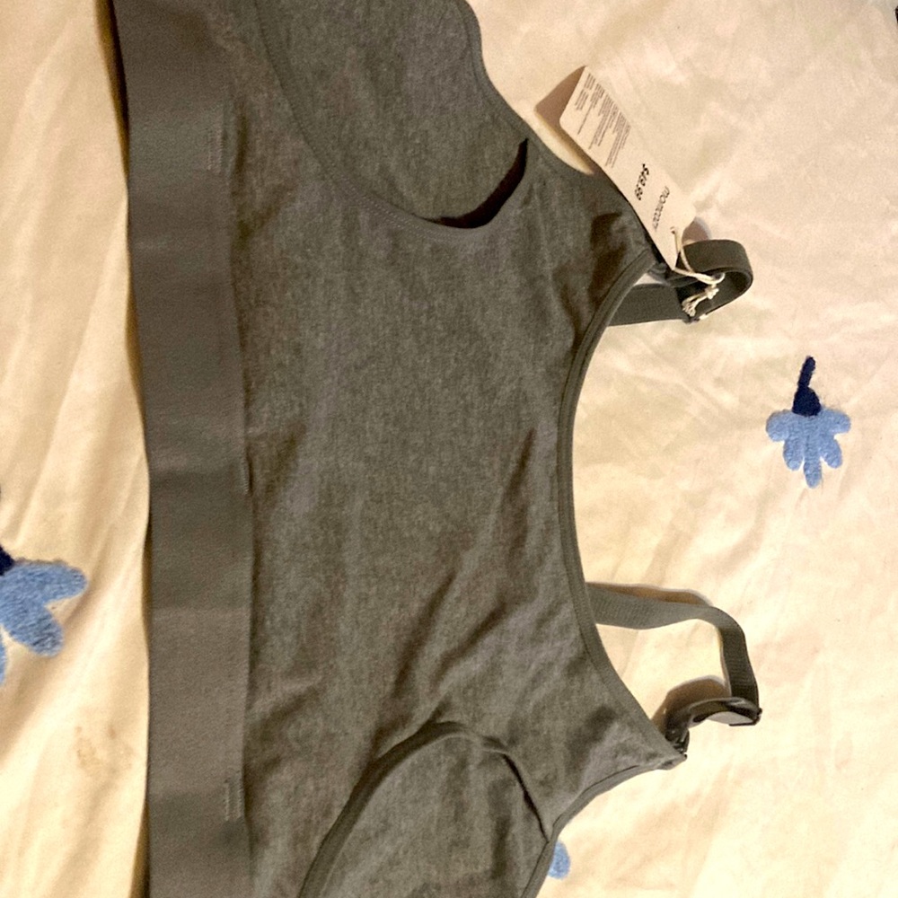 Momcozy nursing bra. Brand new size xxl